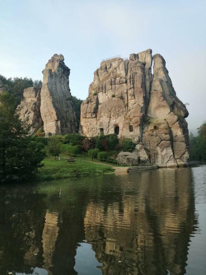 Ferienwohnung Bei Den Externsteinen Горн-Бад-Майнберґ Екстер'єр фото